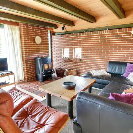 Tofi - 400m From The Sea By Interhome Nyaraló *