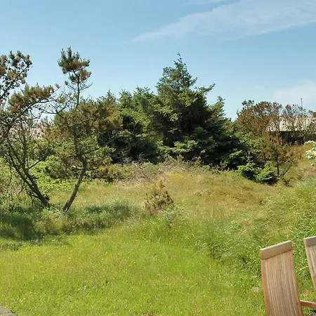 Tofi - 400m From The Sea By Interhome Hébergement de vacances