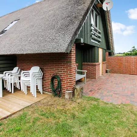 Tofi - 400m From The Sea By Interhome *