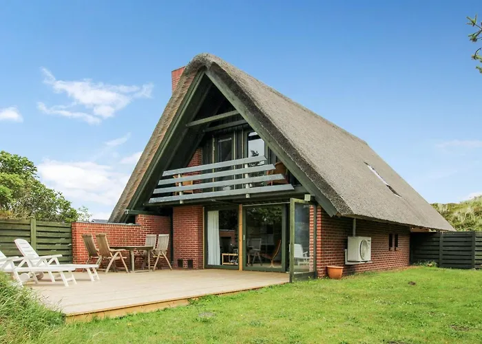 Tofi - 400m From The Sea By Interhome