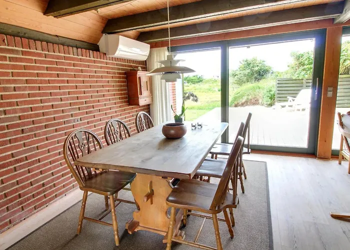 Tofi - 400m From The Sea By Interhome