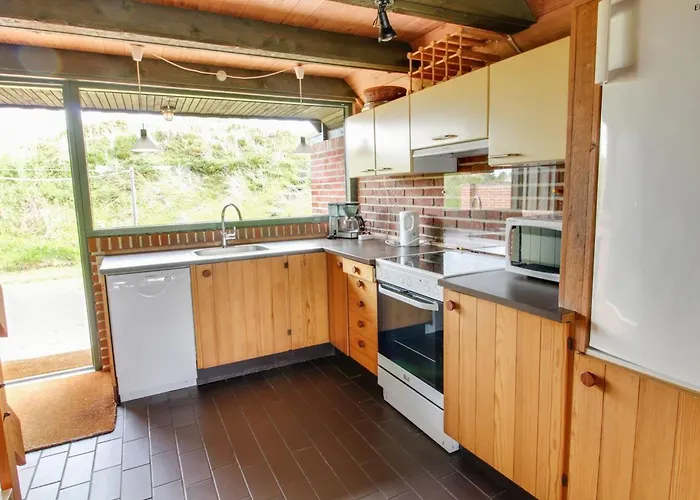 Holiday home Tofi - 400m From The Sea By Interhome *