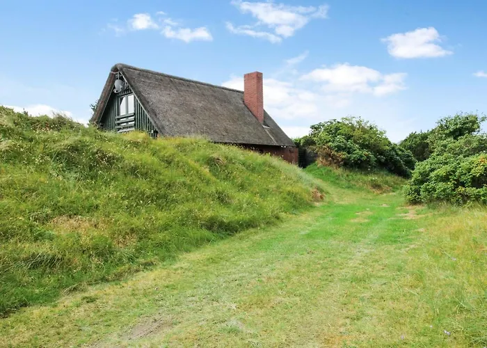 Tofi - 400m From The Sea By Interhome *