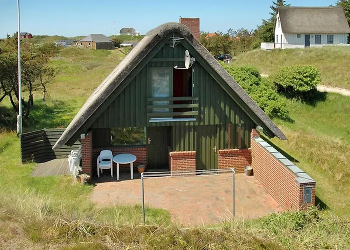 Tofi - 400m From The Sea By Interhome *